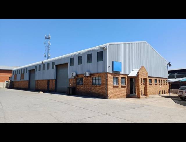 INDUSTRIAL PROPERTY TO RENT IN HENNOPSPARK